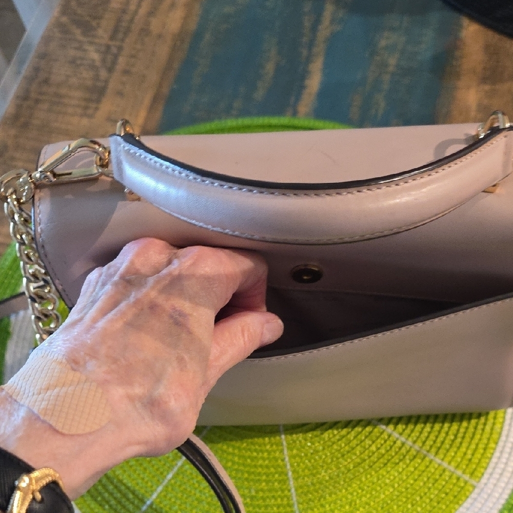 Michael Kors Sloan Medium Double Flap Top-Handle Satchel. - Picture 4 of 7
